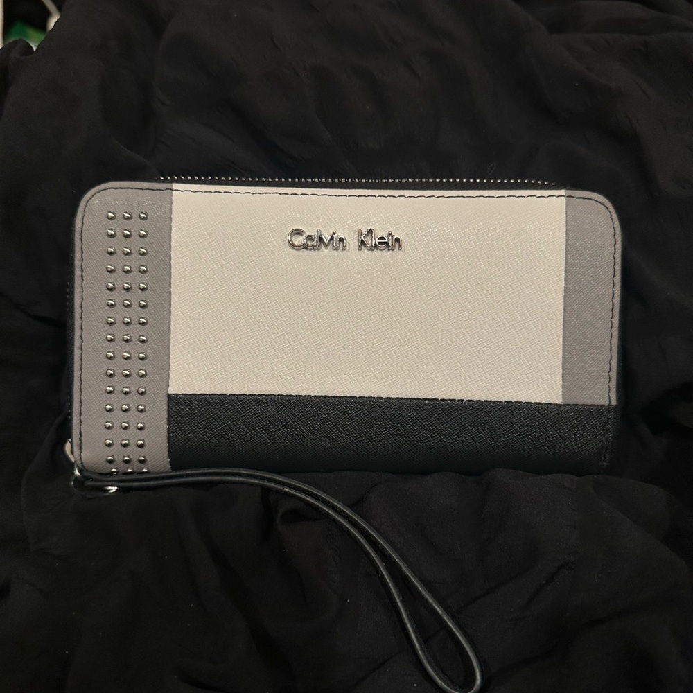 Calvin Klein Colorblock Black, Gray, and White Wallet